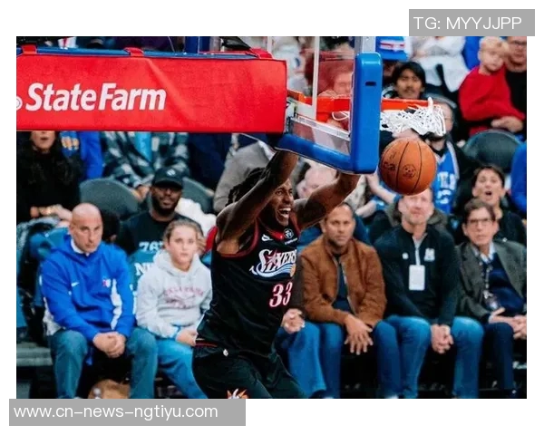 76人勇士对决裁判争议分析梅尔顿走步判罚与马克西漏判三秒防守 76人勇士对决裁判争议分析梅尔顿走步判罚与马克西漏判三秒防守