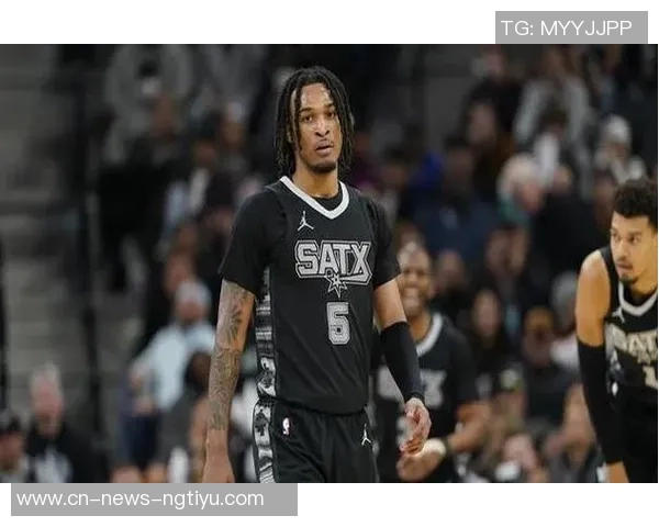 张佳玮分析马刺战术福克斯应成为关键单挑球员